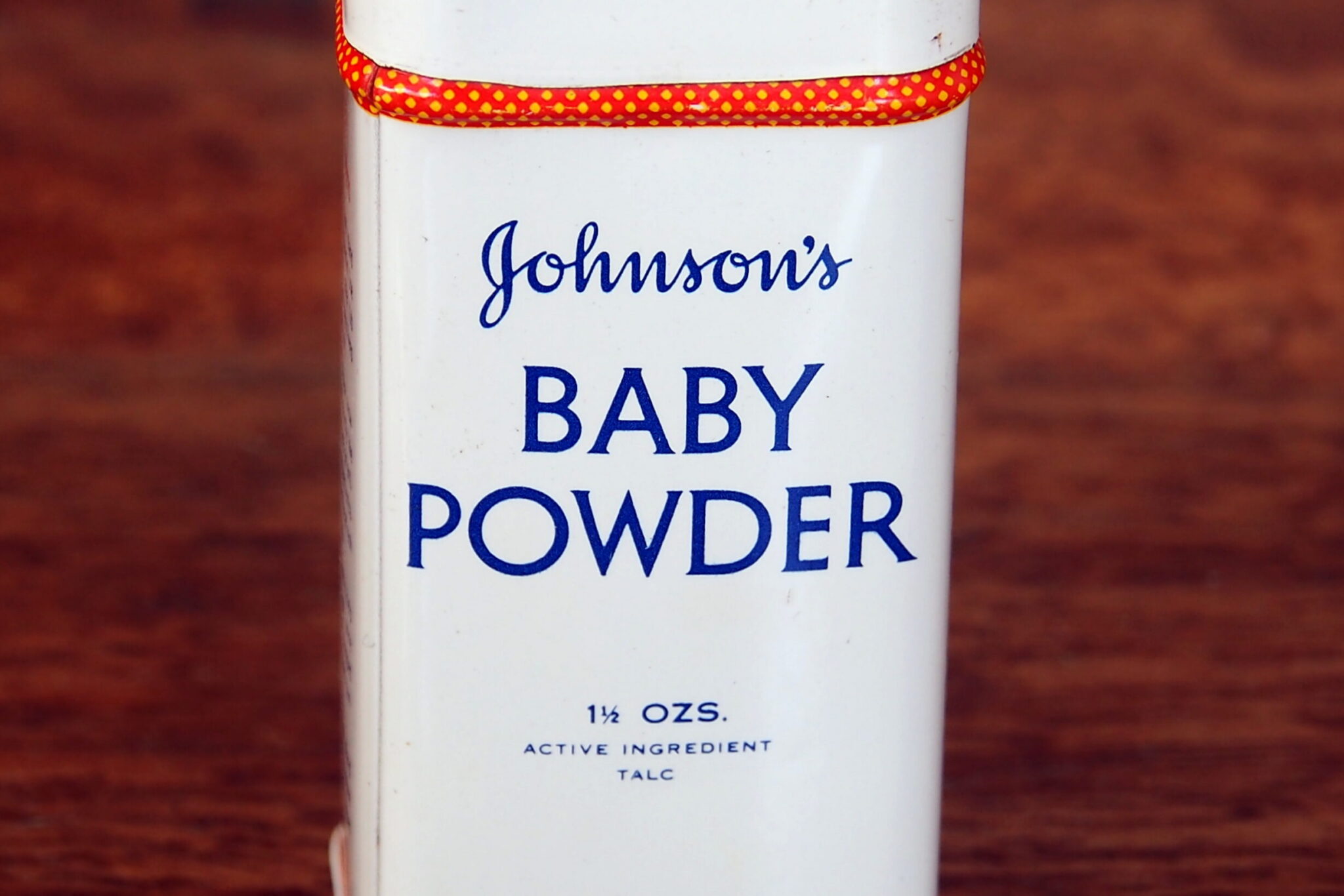 Were Were Powder 13 Makeup Ingredients from the Past That Were More Toxic Than Helpful